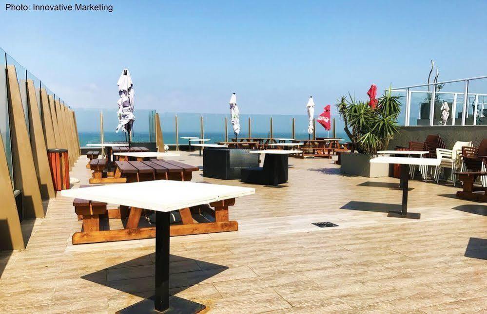 Desroches Hotel Margate Esterno foto
